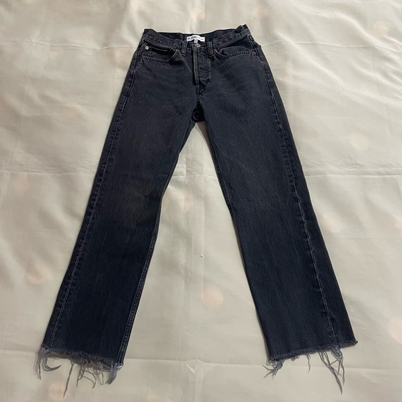 RE/DONE- 70s High Rise Stovepipe Distressed Frayed Hem Jeans in Aged Black - Picture 2 of 10